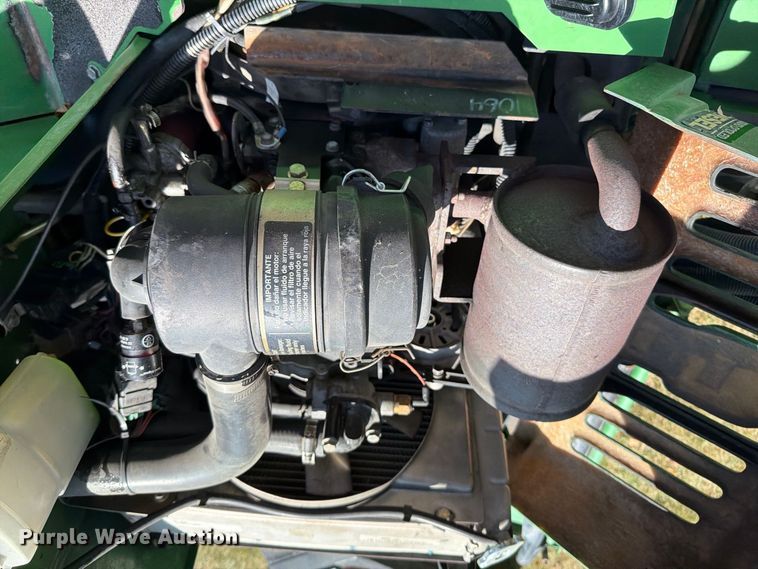 image for item EV2493 2001 John Deere 2653 A reel mower