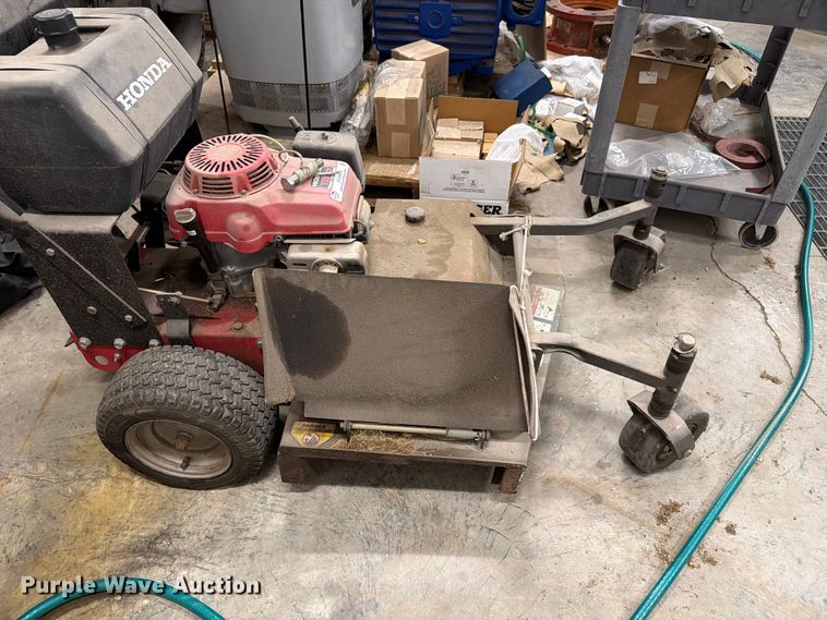 image for item EV2498 Honda lawn mower