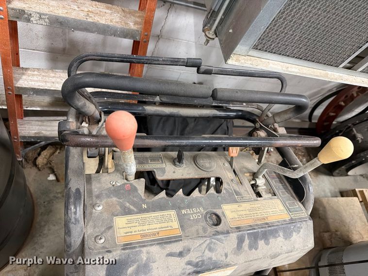 image for item EV2498 Honda lawn mower