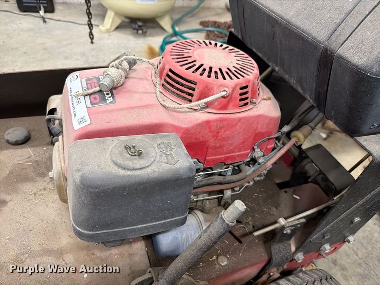 image for item EV2498 Honda lawn mower