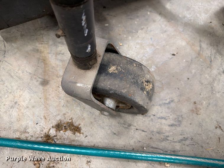 image for item EV2498 Honda lawn mower