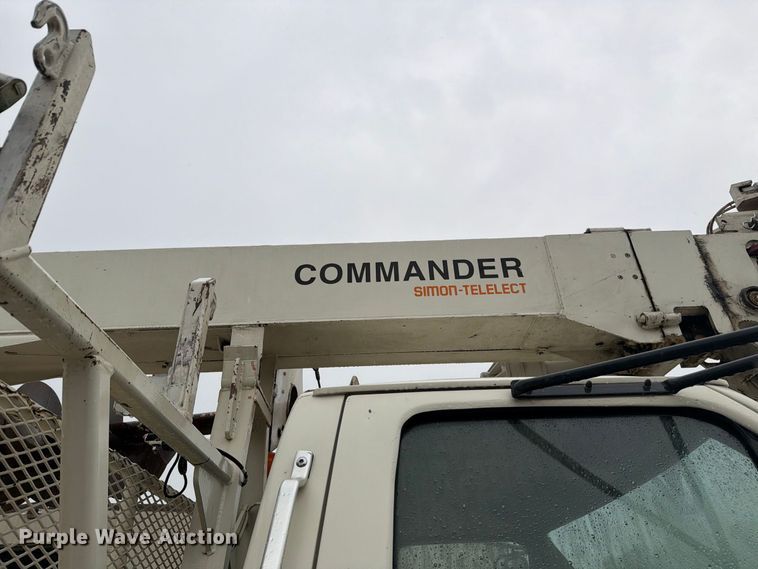 image for item EV2499 1997 Ford F800 digger derrick truck