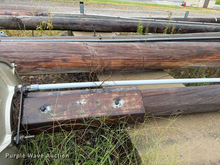 image for item EV2500 (3) Whelen emergency sirens