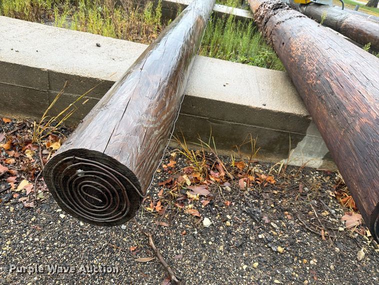 image for item EV2500 (3) Whelen emergency sirens