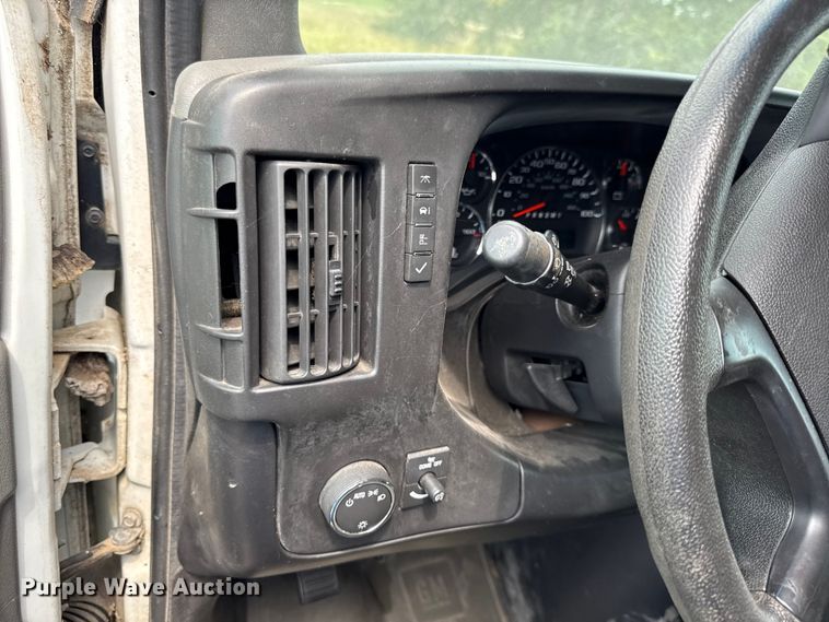 image for item EV6111 2012 Chevrolet Express 3500 van