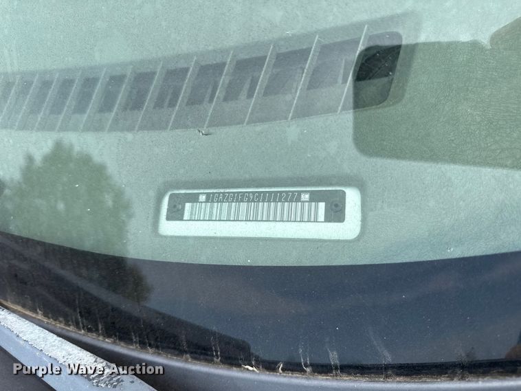 image for item EV6111 2012 Chevrolet Express 3500 van