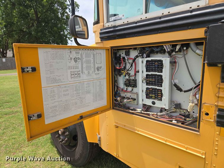 image for item EW0420 2012 Blue Bird BB Conventional school bus
