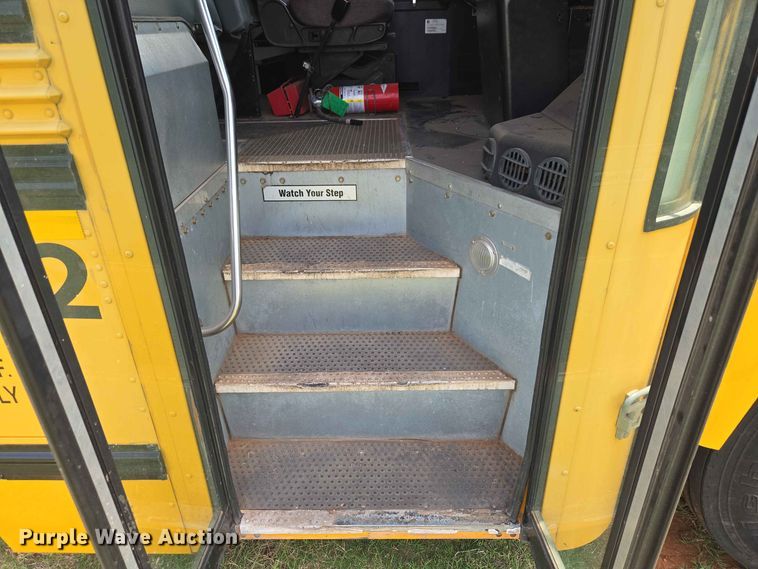 image for item EW0420 2012 Blue Bird BB Conventional school bus
