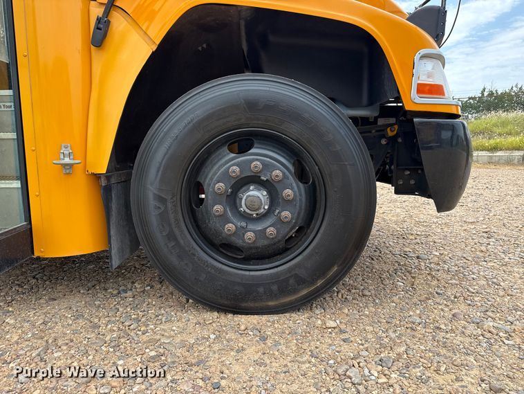 image for item EW4133 2013 Blue Bird Vision school bus