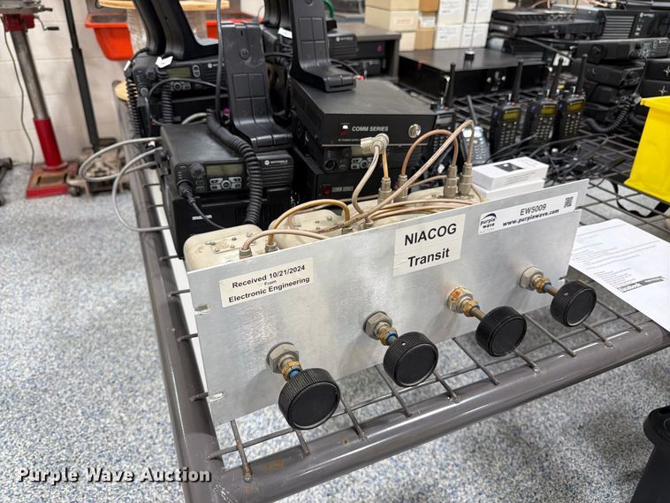 image for item EW5009 Radio equipment