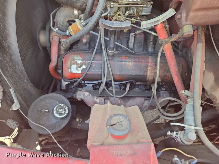 image for item EW8603 1972 International LOADSTAR1700 pumper fire truck