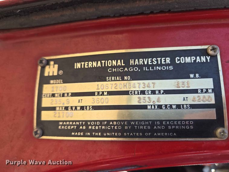 image for item EW8603 1972 International LOADSTAR1700 pumper fire truck