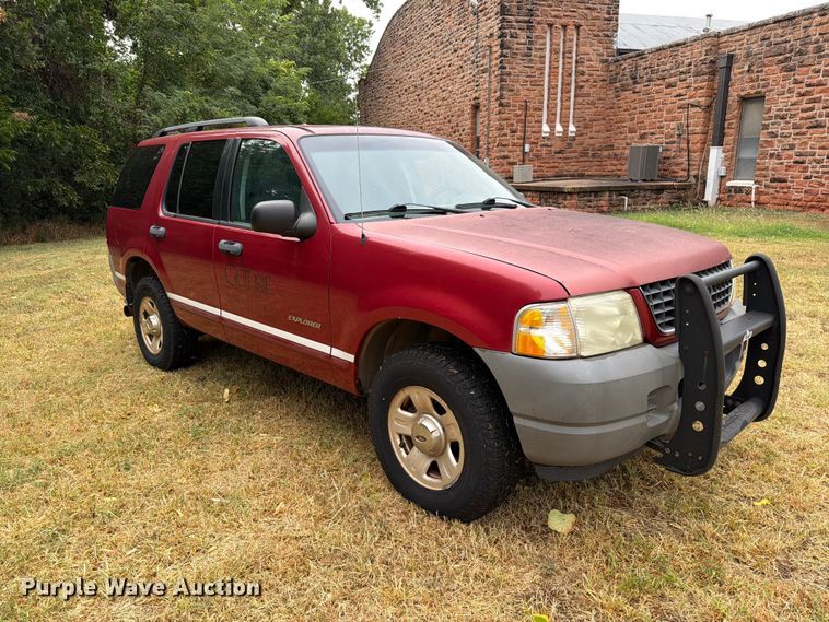 image for item EW8641 2002 Ford Explorer SUV