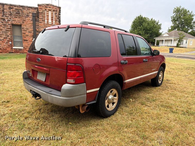 image for item EW8641 2002 Ford Explorer SUV