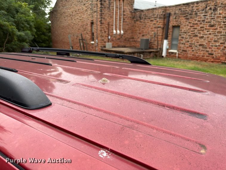 image for item EW8641 2002 Ford Explorer SUV