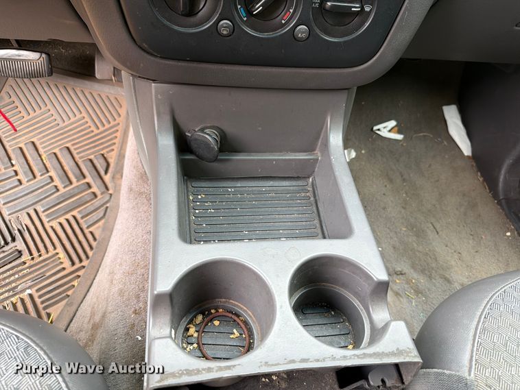 image for item EW8641 2002 Ford Explorer SUV
