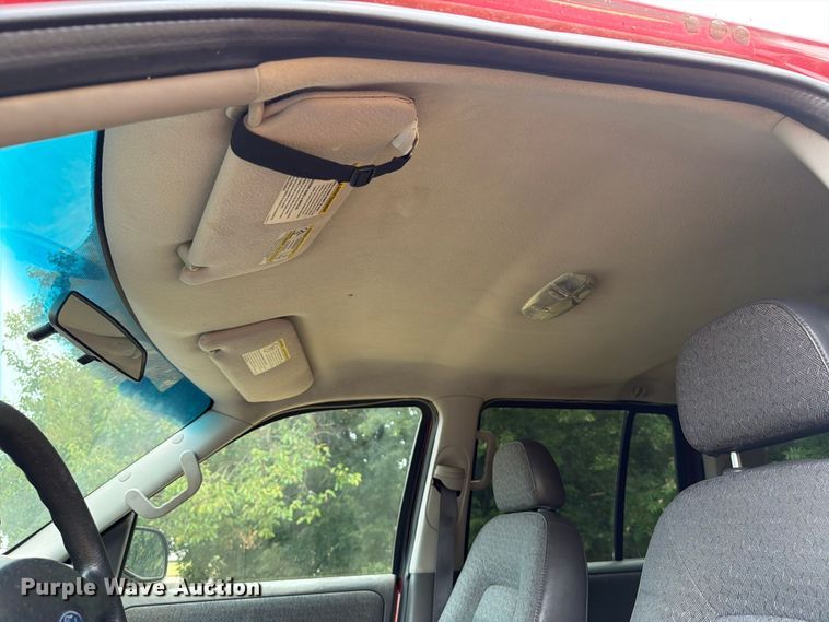 image for item EW8641 2002 Ford Explorer SUV