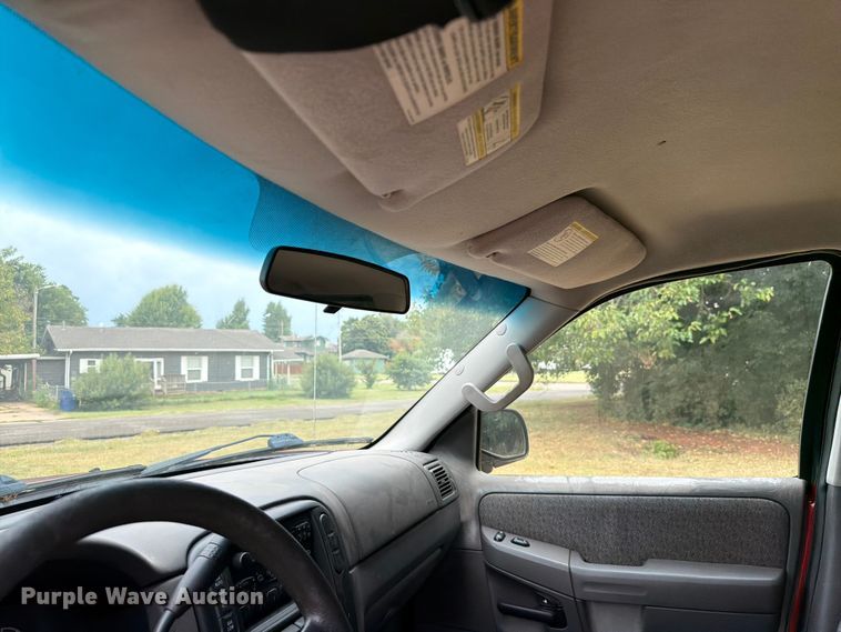image for item EW8641 2002 Ford Explorer SUV