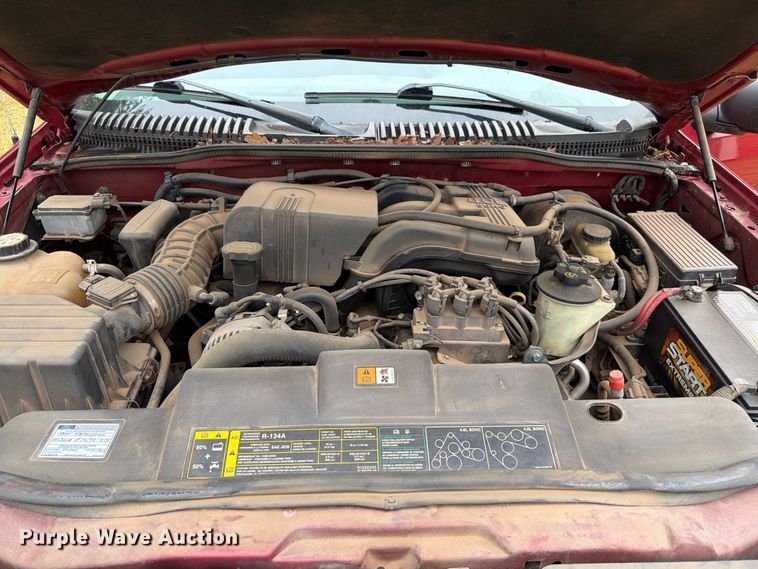image for item EW8641 2002 Ford Explorer SUV