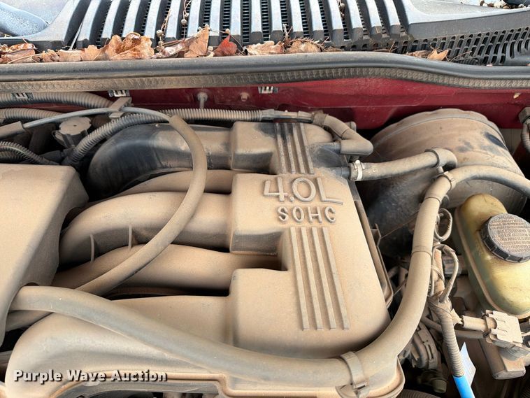 image for item EW8641 2002 Ford Explorer SUV