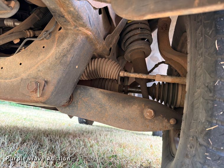 image for item EW8641 2002 Ford Explorer SUV