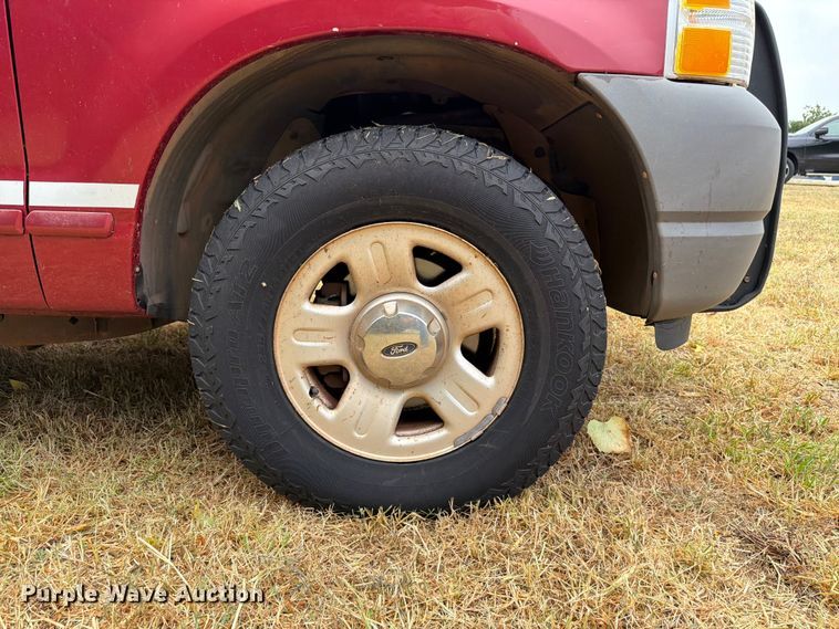 image for item EW8641 2002 Ford Explorer SUV