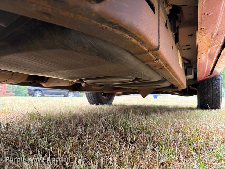 image for item EW8641 2002 Ford Explorer SUV