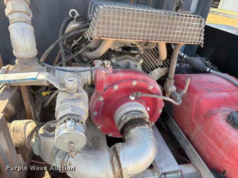 image for item EX0011 2008 Chevrolet Silverado 3500HD flatbed pickup truck