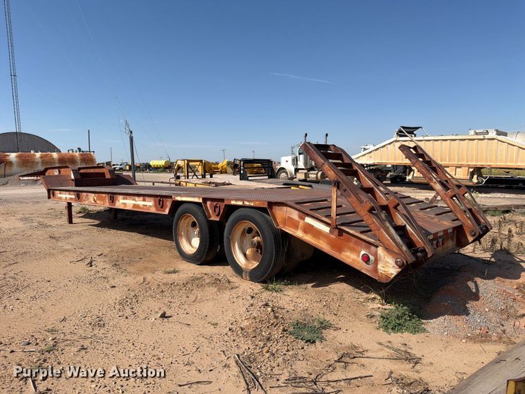 image for item EX0012 1997 Atoka Trailer Mfg. 20DE drop deck equipment trailer