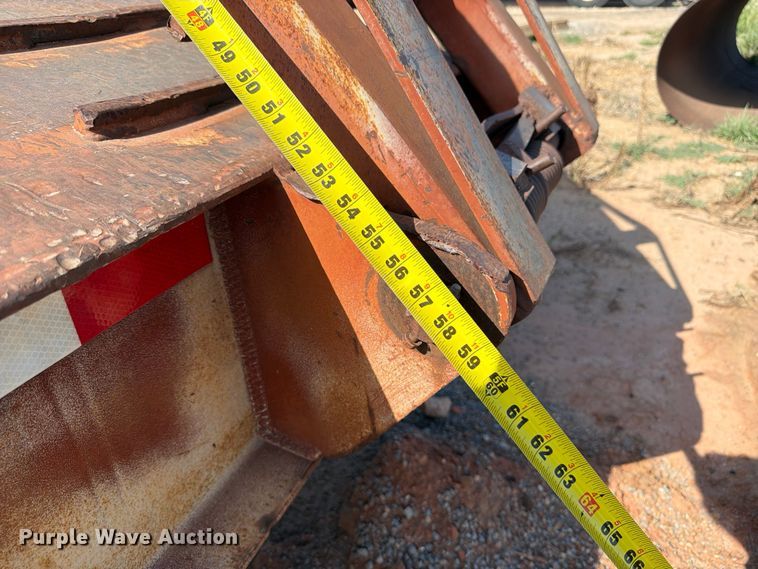 image for item EX0012 1997 Atoka Trailer Mfg. 20DE drop deck equipment trailer