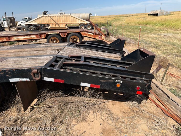 image for item EX0013 2012 Big Tex 4XPH-24+5 equipment trailer