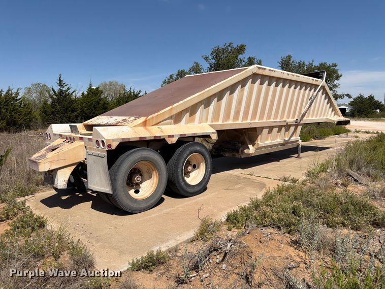 image for item EX0014 2013 Construction Trailer Specialists BDT-40 bottom dump trailer