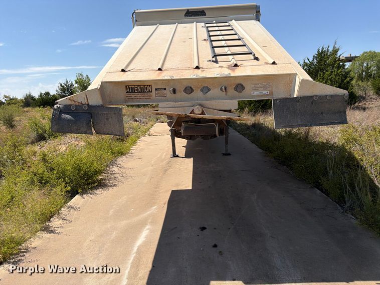image for item EX0014 2013 Construction Trailer Specialists BDT-40 bottom dump trailer