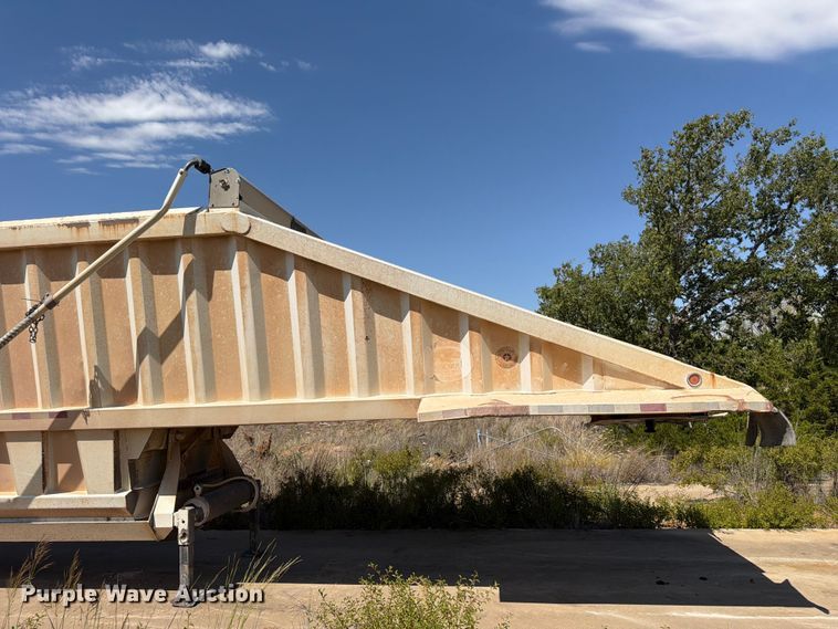 image for item EX0014 2013 Construction Trailer Specialists BDT-40 bottom dump trailer