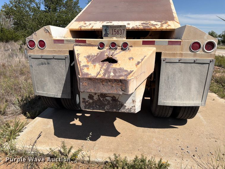 image for item EX0014 2013 Construction Trailer Specialists BDT-40 bottom dump trailer
