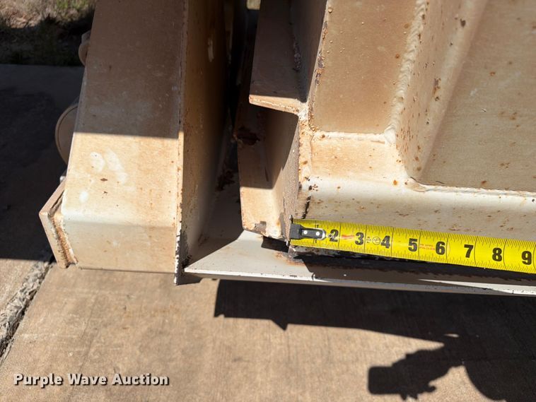 image for item EX0014 2013 Construction Trailer Specialists BDT-40 bottom dump trailer