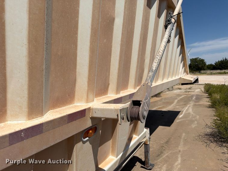 image for item EX0014 2013 Construction Trailer Specialists BDT-40 bottom dump trailer