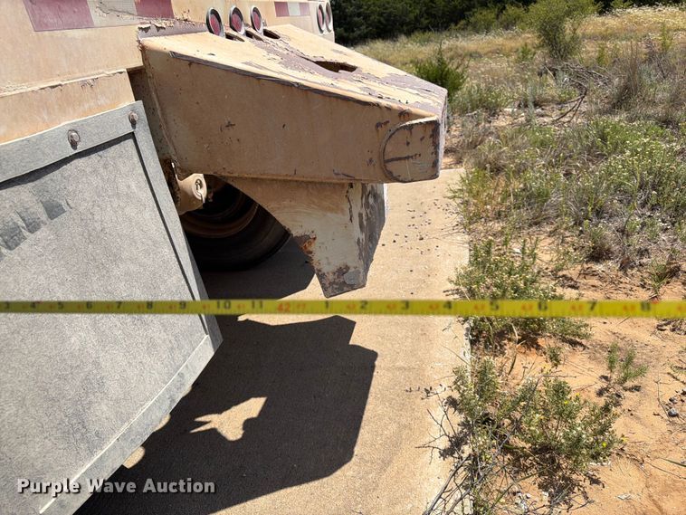 image for item EX0014 2013 Construction Trailer Specialists BDT-40 bottom dump trailer