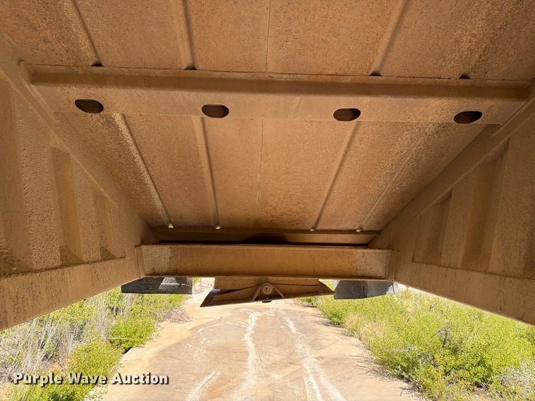 image for item EX0014 2013 Construction Trailer Specialists BDT-40 bottom dump trailer