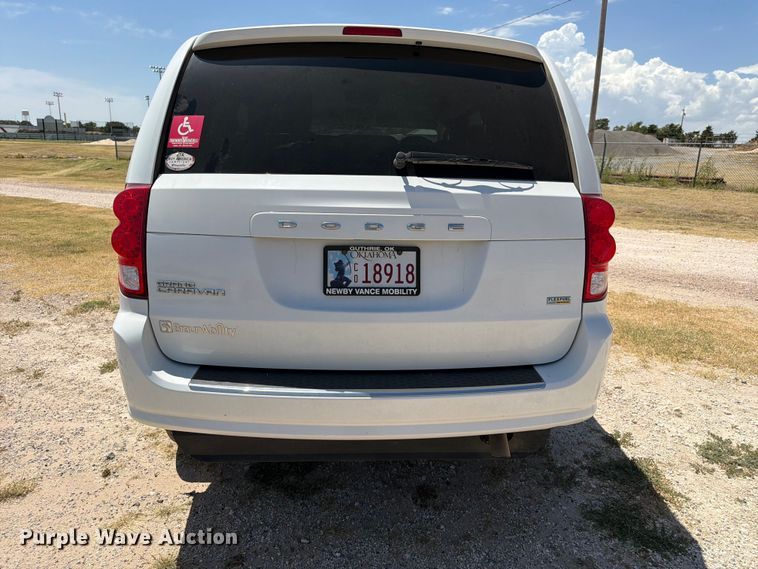 image for item EX0016 2015 Dodge Grand Caravan van