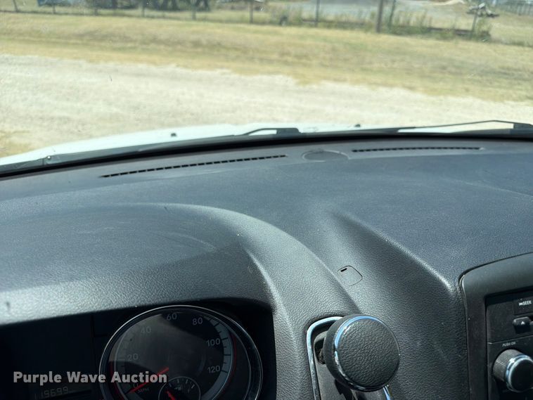image for item EX0016 2015 Dodge Grand Caravan van