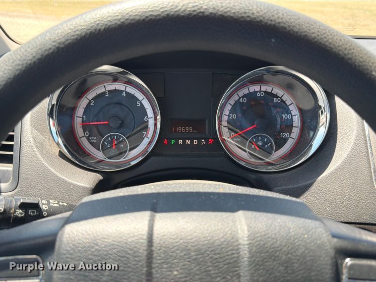 image for item EX0016 2015 Dodge Grand Caravan van
