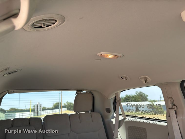 image for item EX0016 2015 Dodge Grand Caravan van