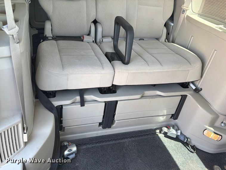 image for item EX0016 2015 Dodge Grand Caravan van