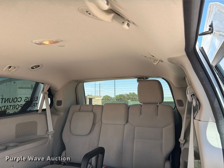 image for item EX0016 2015 Dodge Grand Caravan van
