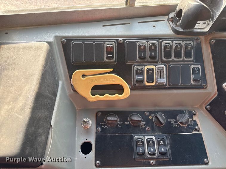 image for item EX2174 2007 Blue Bird Vision school bus