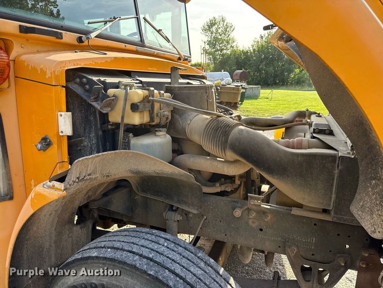 image for item EX2174 2007 Blue Bird Vision school bus