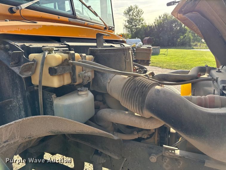 image for item EX2174 2007 Blue Bird Vision school bus