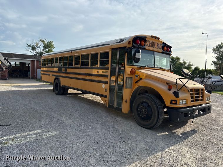 image for item EX2175 2006 Blue Bird Vision school bus