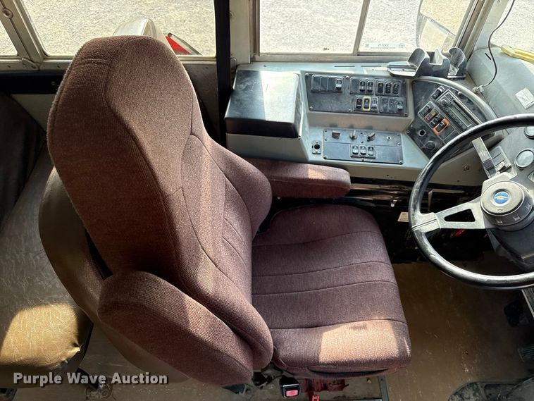 image for item EX2175 2006 Blue Bird Vision school bus